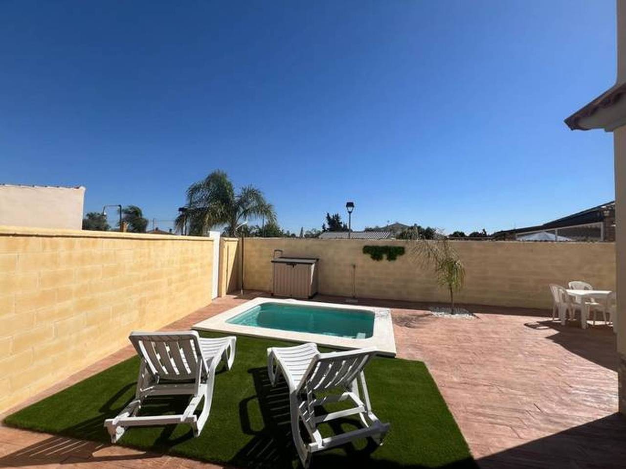 Landhaus 'Villa mit Pool nahe Sevilla' mit privatem Pool, Wlan und Klimaanlage in Hacienda de Tarazona, La Rinconada