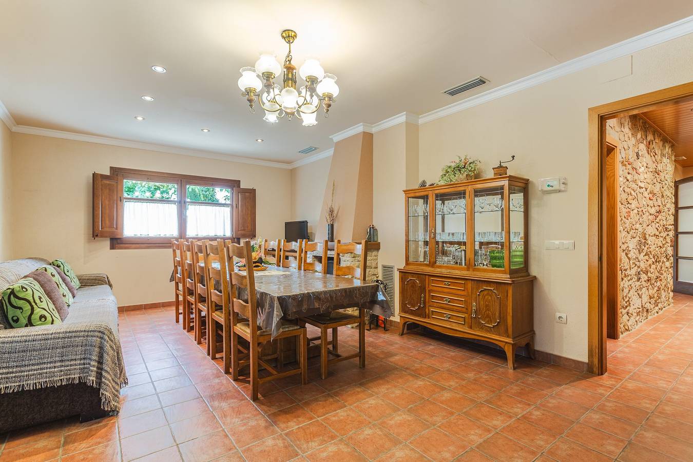 Casa di campagna 'Mas Vila 1' con vista sulle montagne, Wi-Fi e aria condizionata in Fogars de la Selva, Provincia di Barcellona