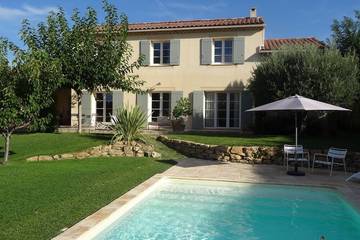 Cottage pour 6 personnes, avec jardin et terrasse à Cairanne