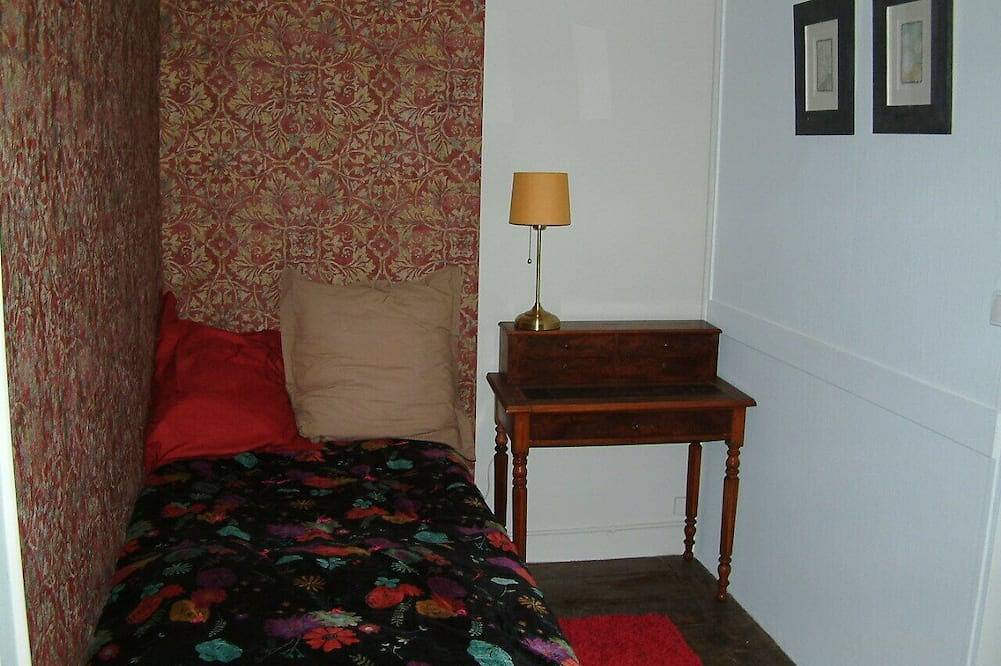Apartamento entero, Encantadora casa de campo - distrito histórico y borde del Loira (4/5 personas) in La Charité-sur-Loire, Valle del Loira