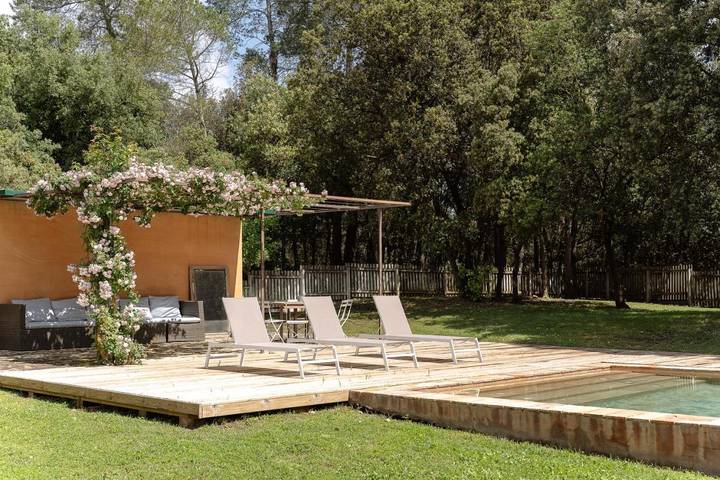 Casa rural para 14 personas, con Terraza además de Jardín y Piscina en Cruilles - 4
