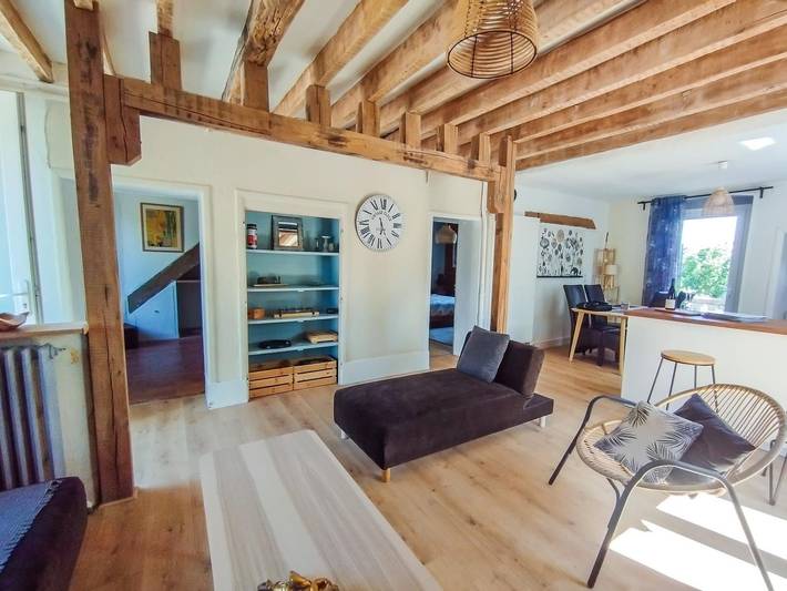 Apartamento con encanto, terrazas y teletrabajo en Saulieu in Saulieu, Región de Montbard