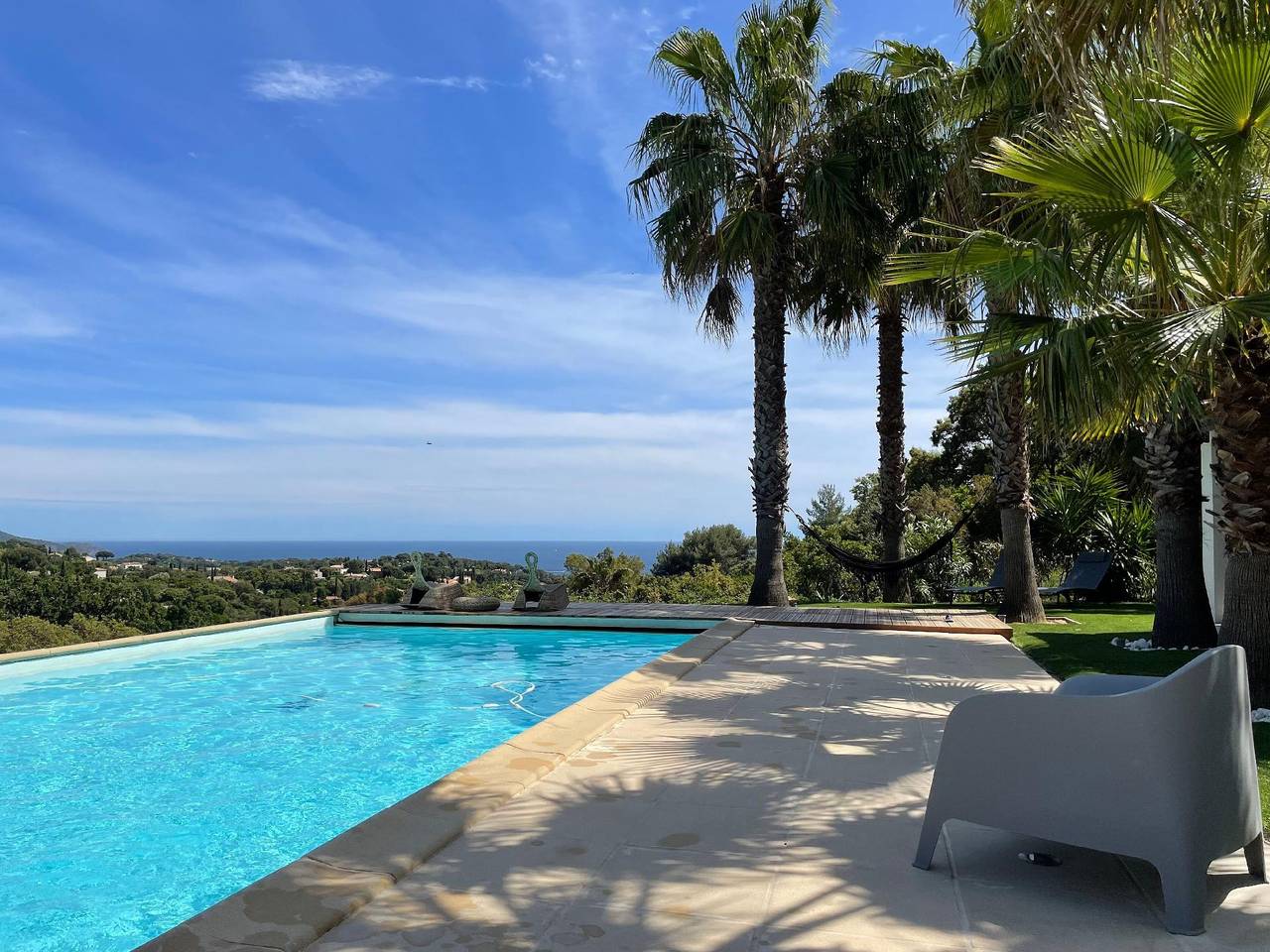 Villa voor 10 Personen in La Croix-Valmer, Nationaal park Port-Cros