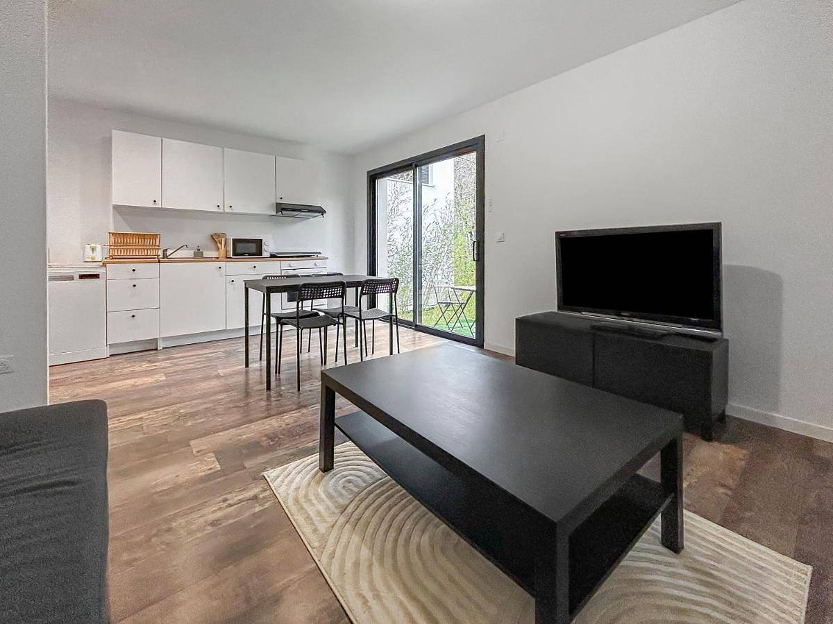 One-Bedroom House in Bouliac, Région de Bordeaux