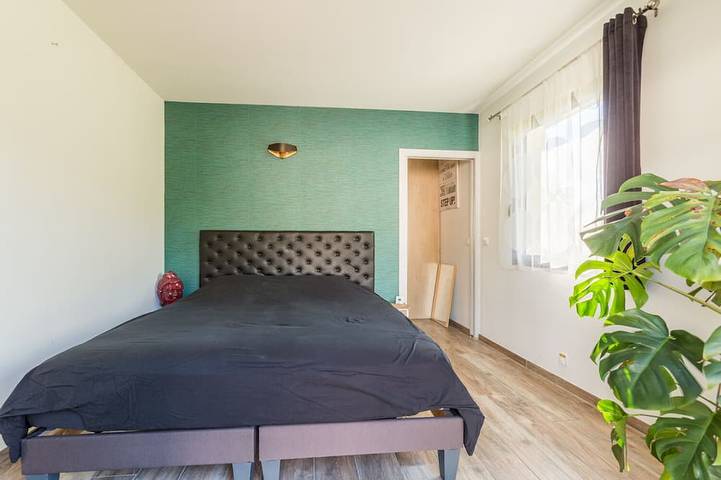 Location de vacances pour 8 personnes, avec jardin, animaux acceptés à Le Puy-Sainte-Réparade - 3