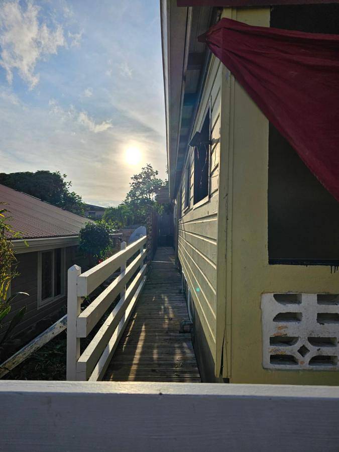 Gîte pour 4 personnes, avec jacuzzi et terrasse à Saint-Esprit (homonymie) - 3