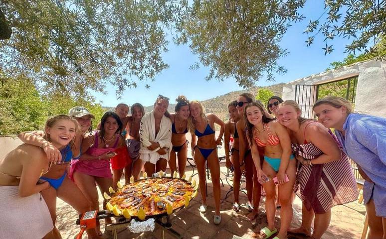 Casa rural para 21 personas, con piscina además de jardín y vistas en Riogordo - 3