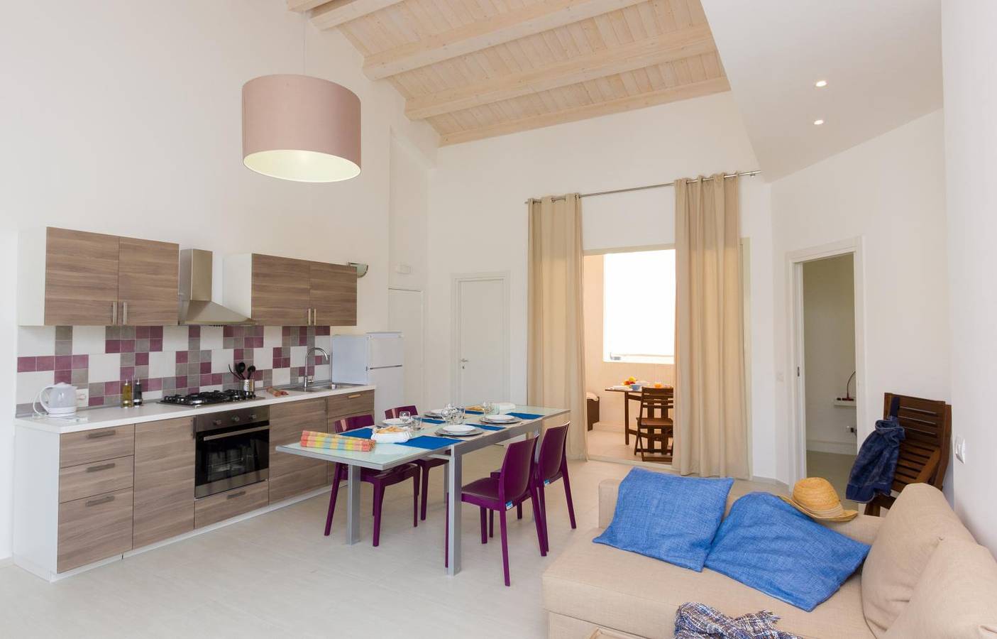 Apartamento entero, Apartamento de vacaciones para 4 personas con balcón/terraza in Marina di Ragusa, Provincia de Ragusa