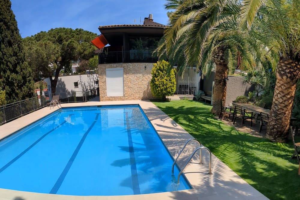 Casa vacanza a Costa Brava a partire da 757€ a notte