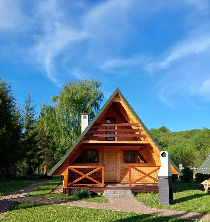 Two-Bedroom Chalet in Karpaty (Polska)