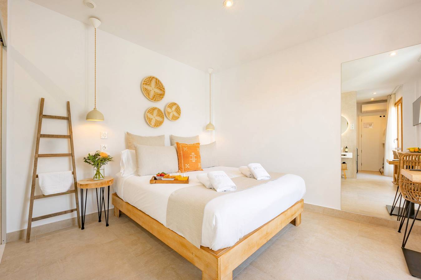 Habitación 'Altea 04' con piscina compartida, Wi-Fi y aire acondicionado. in Altea pueblo, Altea