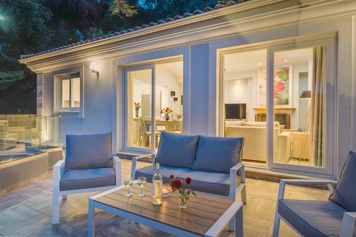 Location de vacances pour 6 personnes, avec vue et jardin, adapté aux familles dans Paleokastritsa - 3