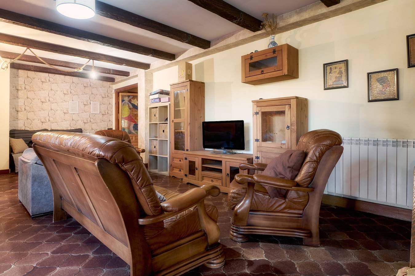 Maison de campagne 'Arroyo Del Valle' avec terrasse privée et jardin privé in San Andrés del Rabanedo, Chaîne Cantabrique