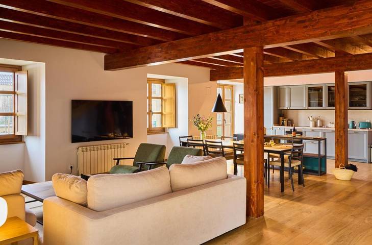 Casa rural para 11 personas, con vistas y jardín, Se admiten mascotas en Cuadrilla de la Llanada Alavesa - 3