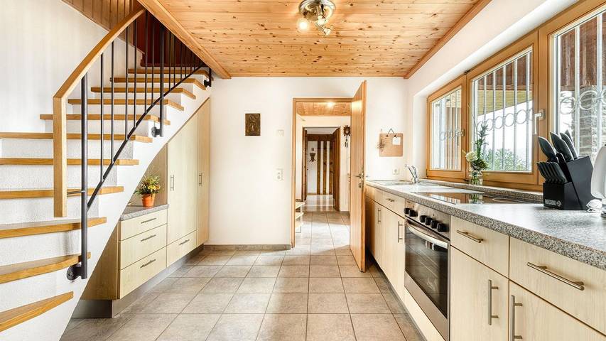 Hütte für 10 Personen, mit Terrasse und Garten, mit Haustier im Brandnertal - 4