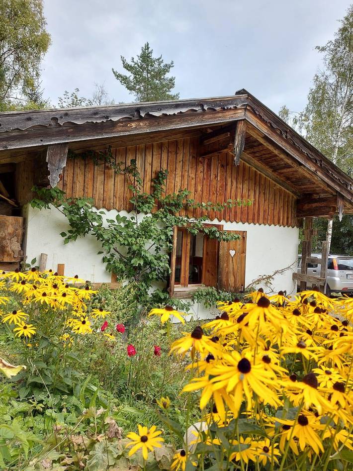 Ferienwohnung für 2 Personen, mit Balkon/Terrasse und Balkon sowie Garten und Sauna in Steinberg am Rofan