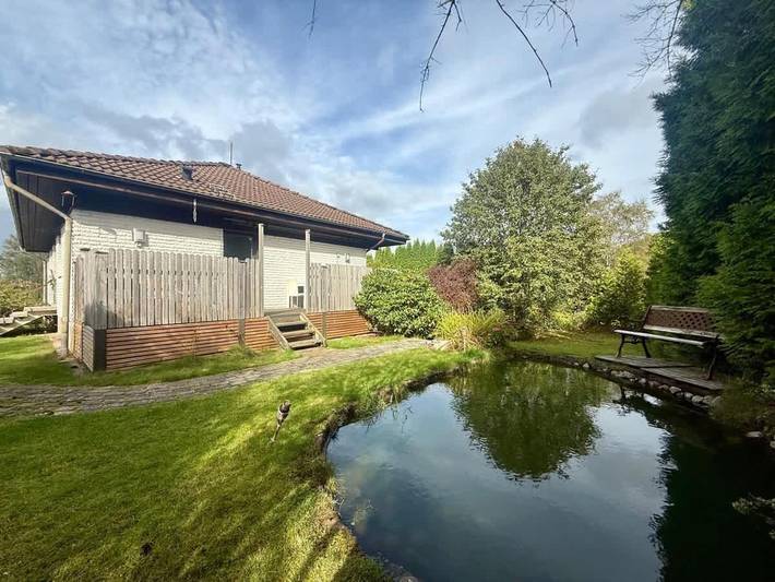 Hus för 5 Personer, med terass och trädgård i Partille