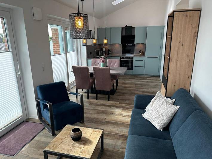 Ferienwohnung für 4 Personen, mit Balkon und Terrasse sowie Garten und Sauna in Hooksiel