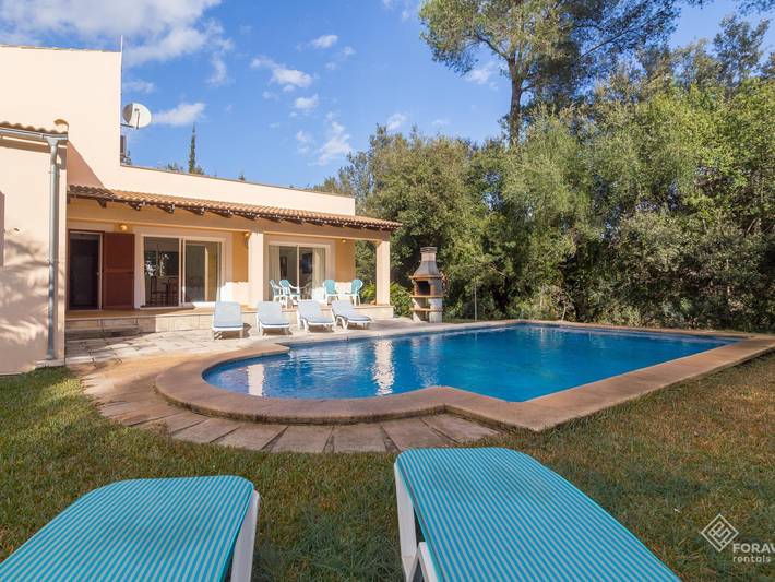 Villa Garballo - Beautiful house with pool and garden in Crestatx, Sa Pobla