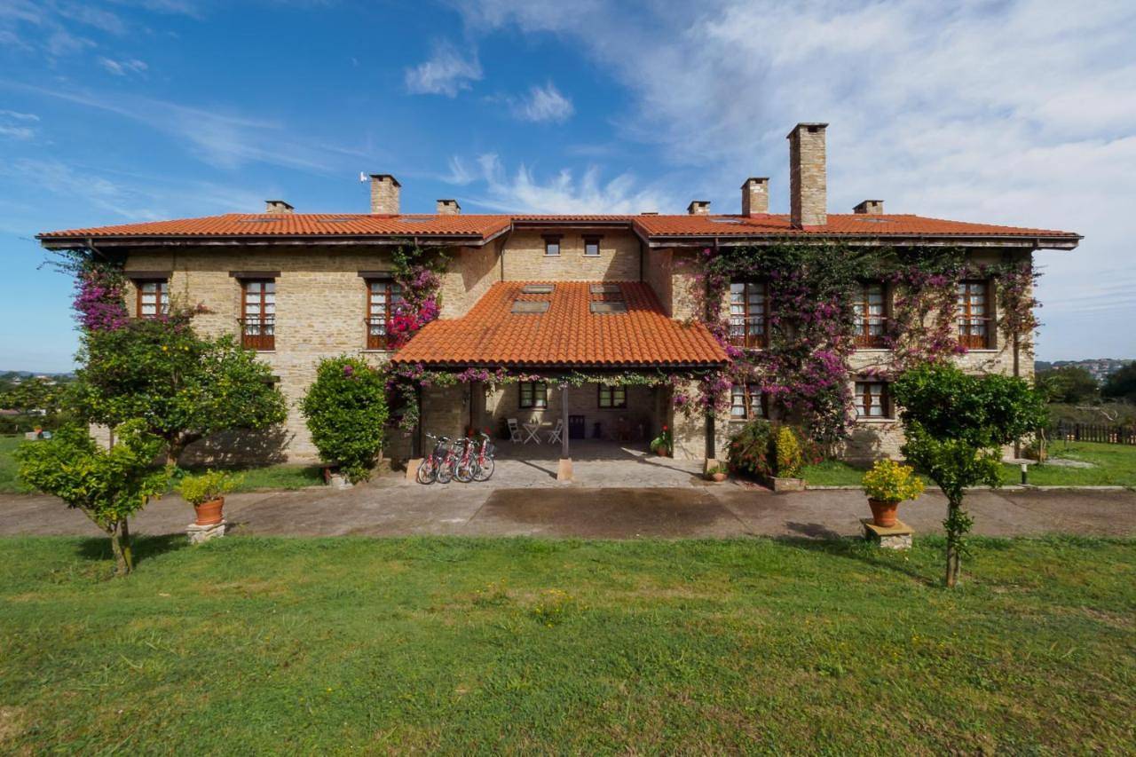 Hotel Rural Casona de Cefontes in Gijón, Costa Verde