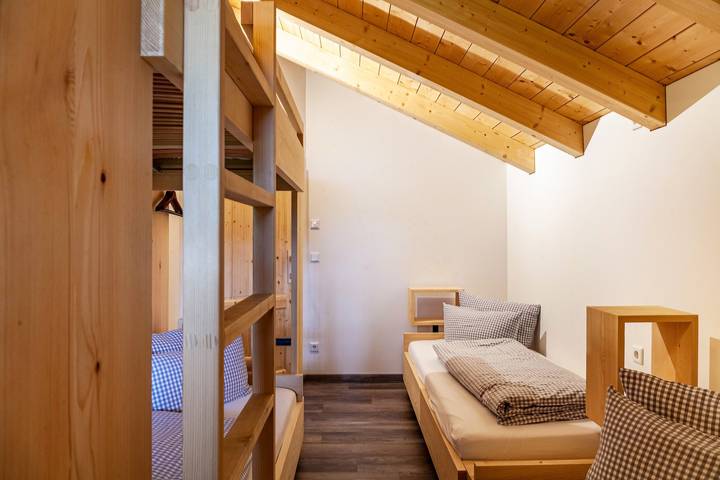 Ferienhaus für 6 Personen, mit Balkon und Whirlpool sowie Garten und Sauna in Farchant - 4