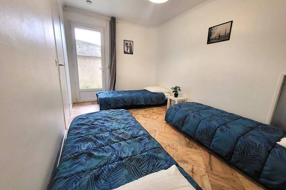 Apartamento entero, F 3.k.1 Avec 2 Chambres et 6 Lits in Trappes, Yvelines