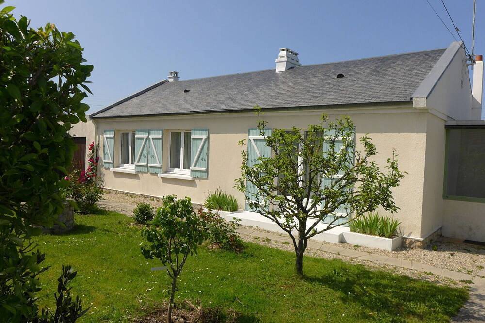 Wonderful  villa for 6 people with Wifi, Tv, balcony, pets allowed and parking in Dives-sur-Mer, Lisieux region