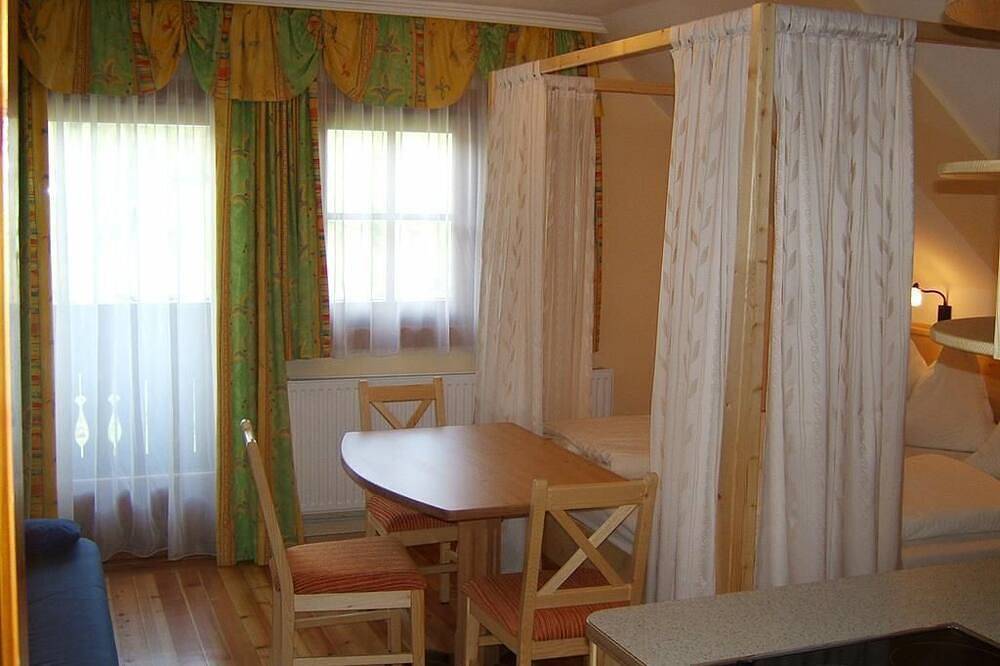 \"Hutberg\"/Wohn-Schlafraum/Dusche, Wc - Familienbauernhof Grossgrub in Vorderstoder, Totes Gebirge