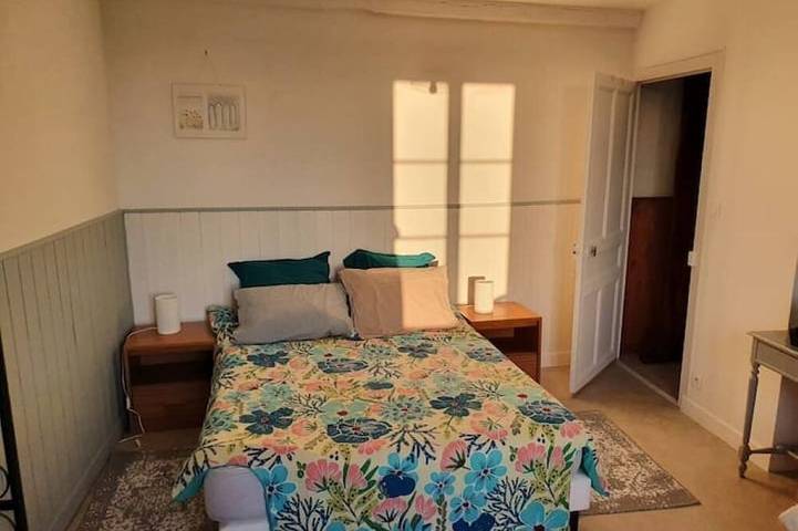 Location de vacances pour 6 personnes, avec jardin à Pouillenay - 4
