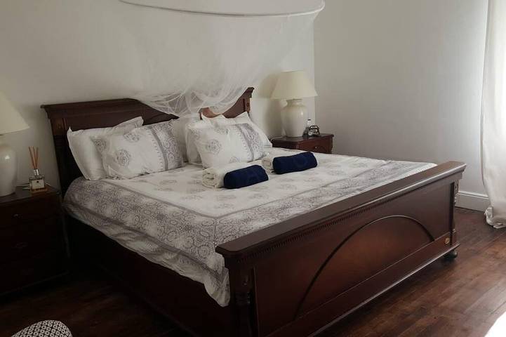 Location de vacances pour 14 personnes, avec balcon et jardin à Uchaux - 4