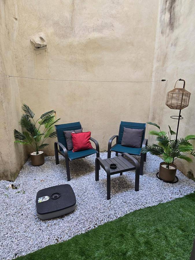 Gîte pour 3 personnes, avec terrasse à Viviers - 2