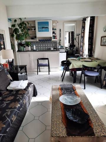 Gîte pour 4 personnes, avec vue sur le lac ainsi que terrasse et vue dans Port De Marseillan