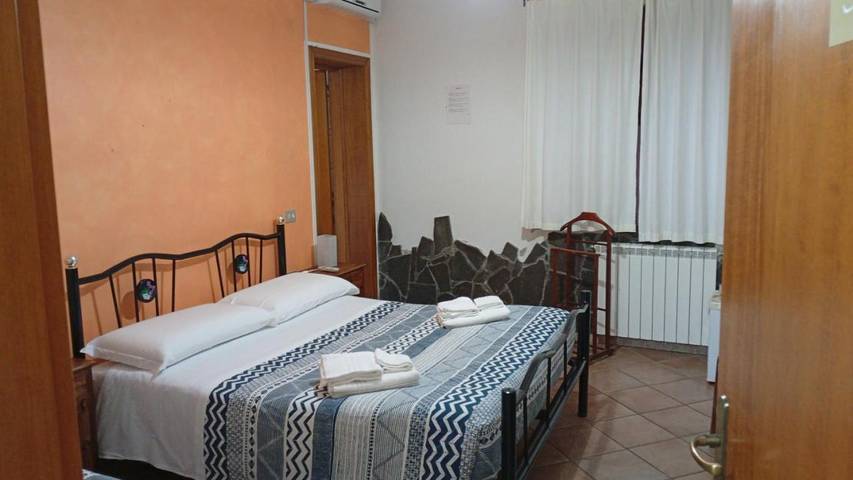 B&b per 3 persone, con Giardino e Panorama a Riola Sardo