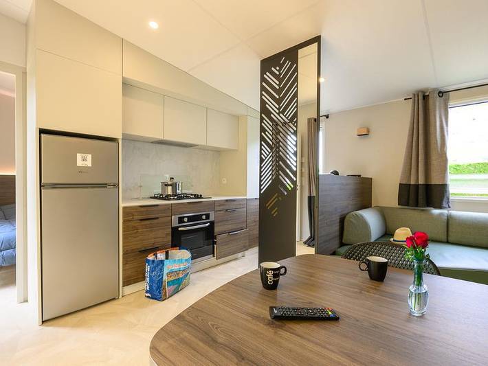 Mobil home pour 6 personnes, avec bassin pour enfant et piscine à Saint-Lô-d'Ourville - 4