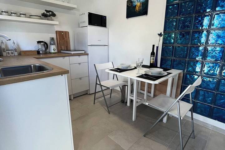 Ferienwohnung für 4 Personen, mit Terrasse und Garten, mit Haustier in Pinezici