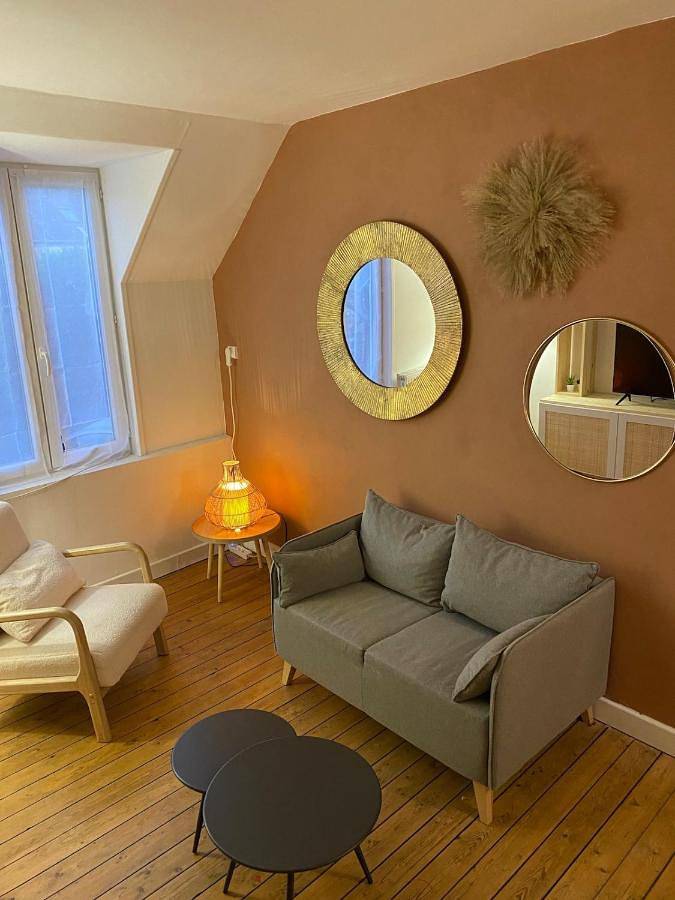 Gîte pour 4 personnes, avec terrasse et jardin à Le Vaudreuil - 2