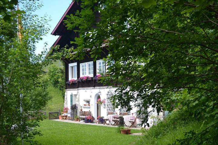 Gîte pour 4 personnes, avec jardin, animaux acceptés dans Rigi Kaltbad