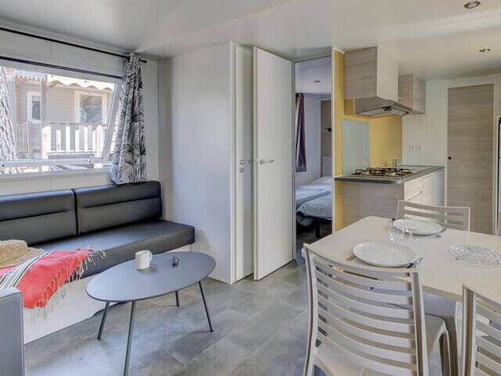 Camping El Garrofer - Mobilhome 5 personas - Mobil-home | Confort | 3 Dormitorios | 5 Pers. | Terraza Salón | Clim. in San Pedro de Ribas, Garraf