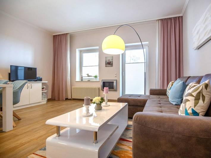Ferienwohnung für 2 Personen, mit Balkon in Binz - 2