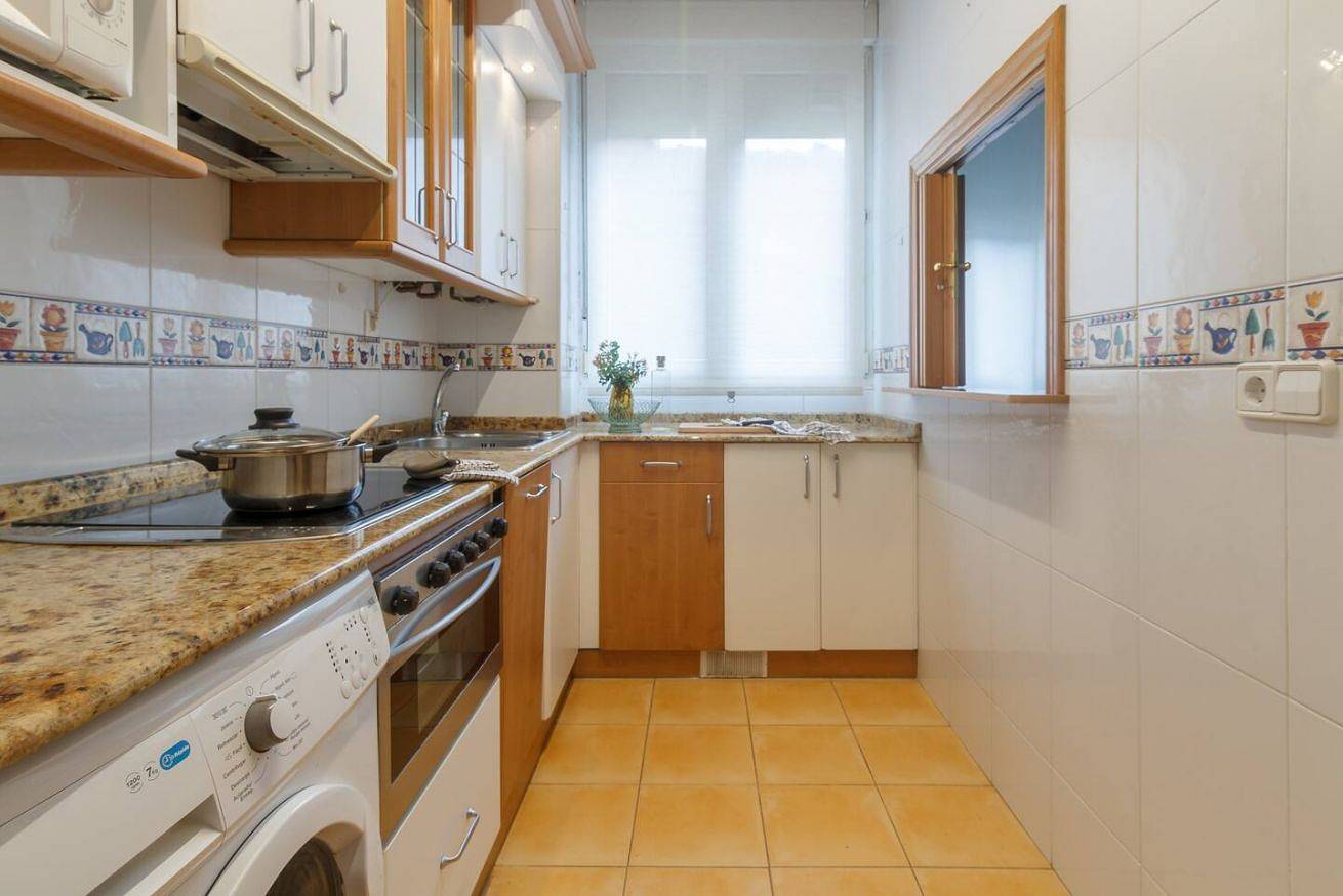 Appartamento intero, Fernandes Campo Centro renovated apartment with wifi in Bilbao, Biscaglia