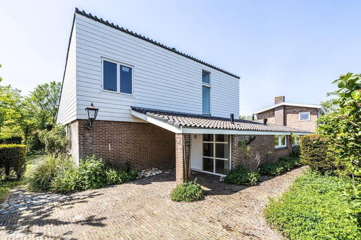 Ferienhaus für 8 Personen, mit Terrasse und Balkon/Terrasse in Koudekerke