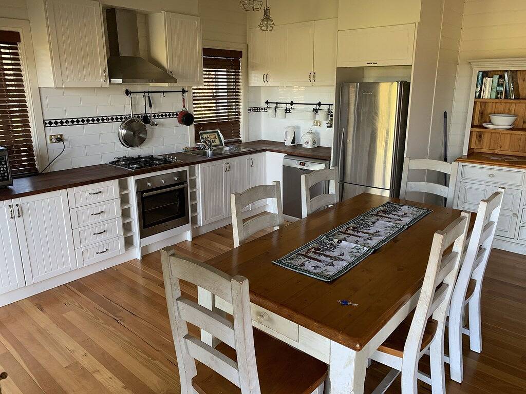 Peppergrove Cottage - Berry Premier Farm Stay in Berry (NSW), New South Wales