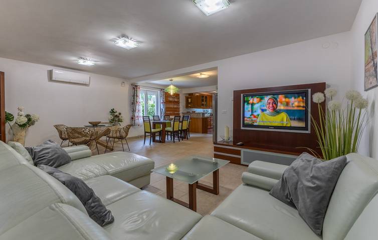 Villa für 10 Personen, mit Whirlpool in Poreč - 3