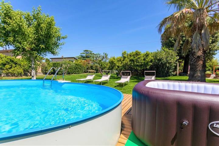 Location de vacances pour 4 personnes, avec vue ainsi que jardin et piscine, animaux acceptés à Castagneto Carducci - 4