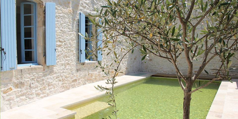 Gîte pour 2 personnes, avec Jardin et Piscine dans le Gard