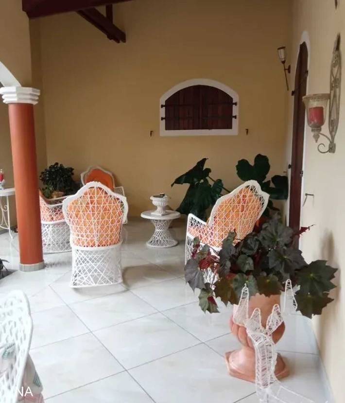 Gîte pour 2 personnes, avec terrasse et piscine dans Fort-de-France - 4