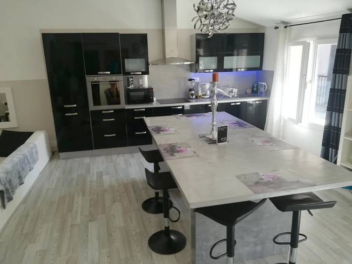 Gîte pour 6 personnes, avec vue à Alignan-du-Vent