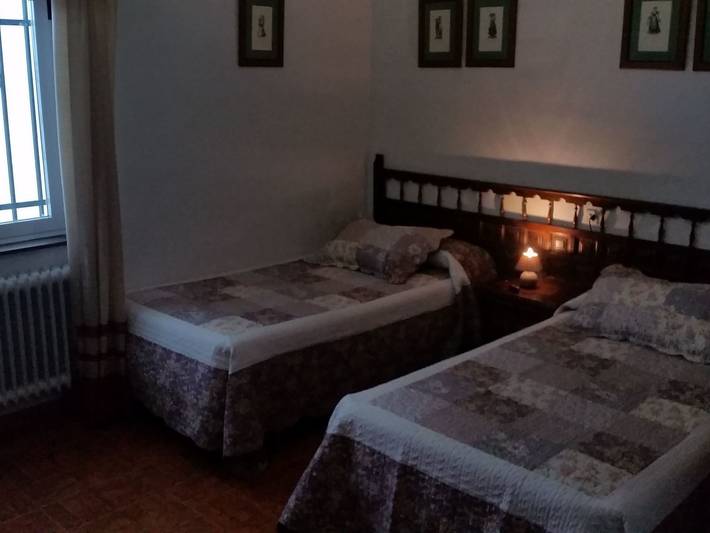 Chalet para 5 personas, con jardín y terraza en Sierra de Gredos - 4