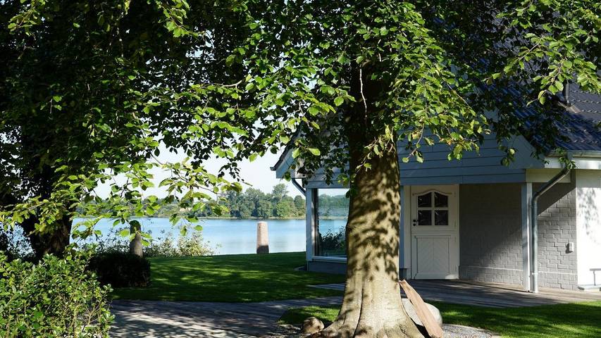 Ferienhaus für 6 Personen, mit Terrasse und Garten sowie Sauna in Brodersby an der Schlei