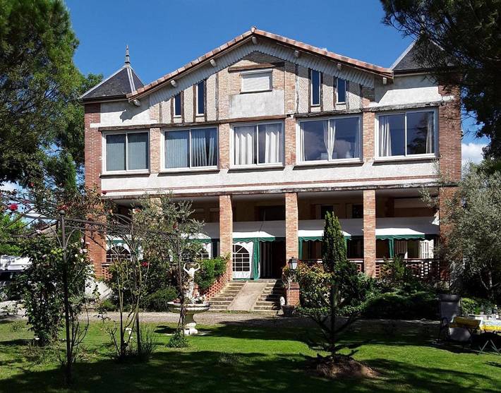 Chambre d’hôte pour 4 personnes, avec jardin et jacuzzi à Renneville
